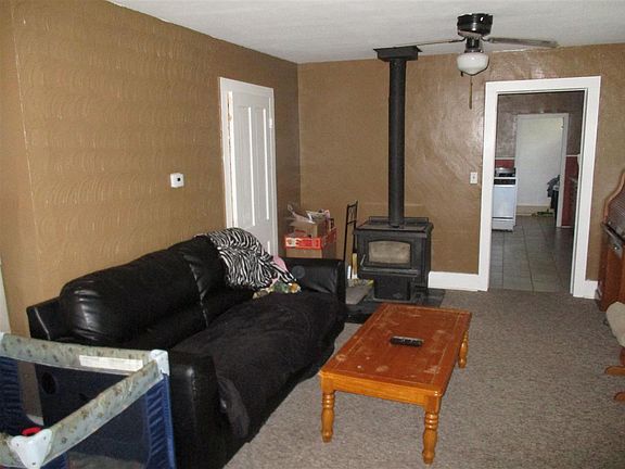 5th image of 188 E 30th Ave N