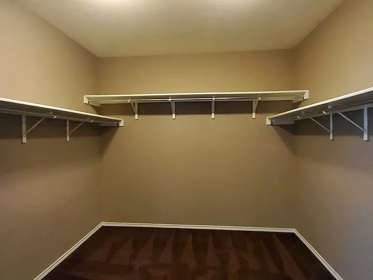 20223 Oak Panache — Photo 12
