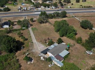 1225 Highway 71 Hwy W, Smithville, TX 78957
