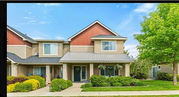 2nd image of 1665 Cirque Ln