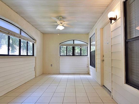 2nd image of 2942 S Semoran Blvd APT 1105
