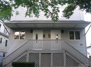 54 A&b Graywood Rd, Port Washington, NY 11050