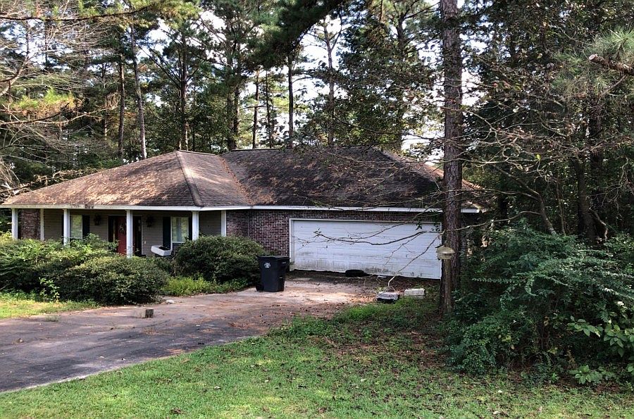 2nd image of 53 Saint Charles Ave