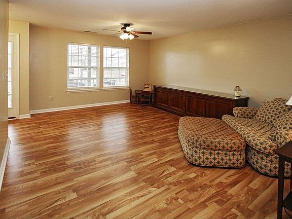 2nd image of 6551 Amherst Way