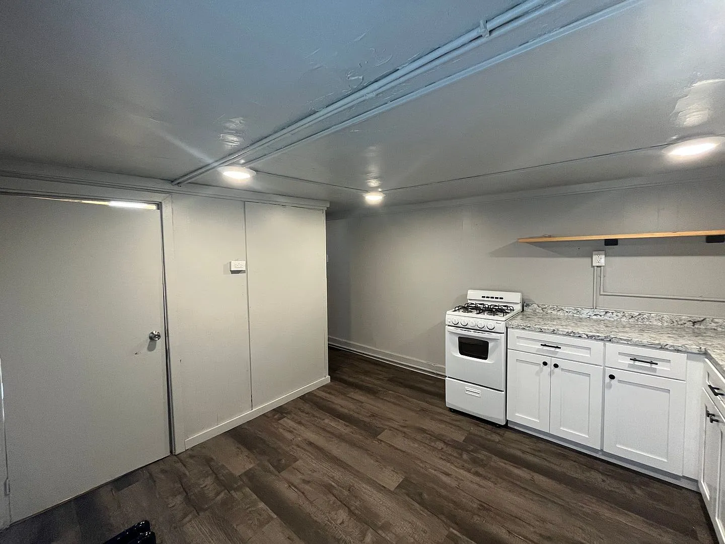 633 Manor Street — Photo 4