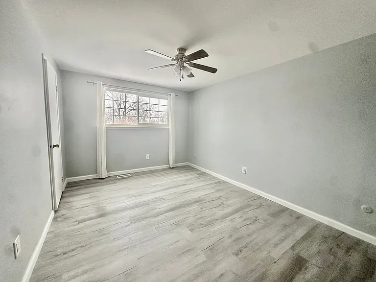 6935 Harvard Ln — Photo 15