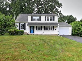 12 Reservoir Dr, Ansonia, CT 06401