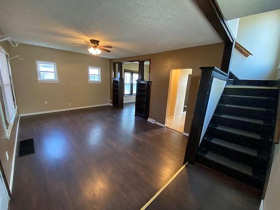 5th image of 88 Brighton Dr