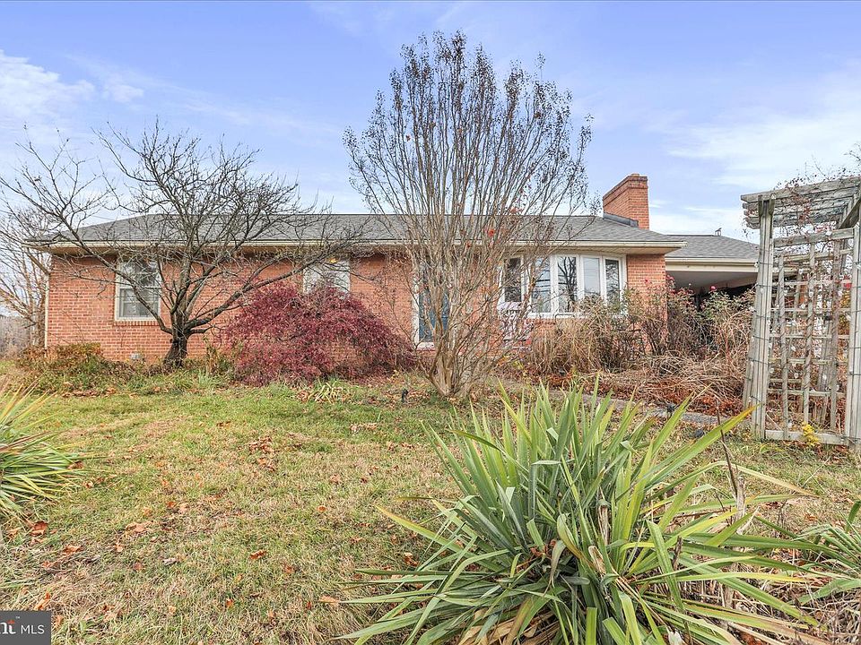 1st image of 21918 Jefferson Blvd