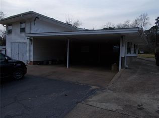 900 S Dickinson Dr, Rusk, TX 75785