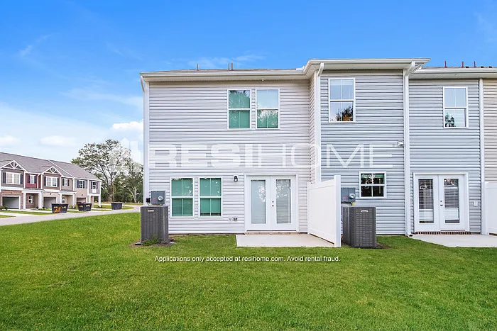 1071 Simmons Trce — Photo 15