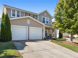 6241 Prosperity Commons Dr, Charlotte, NC 28269