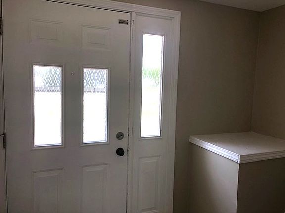 4th image of 17319 Oketo Ave