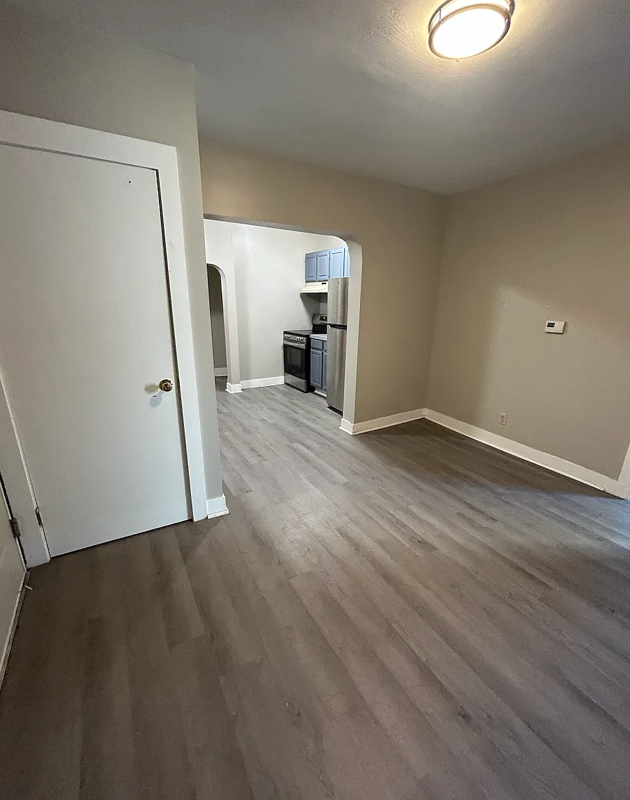 3 Pleasant Street, Unit 1 — Photo 3