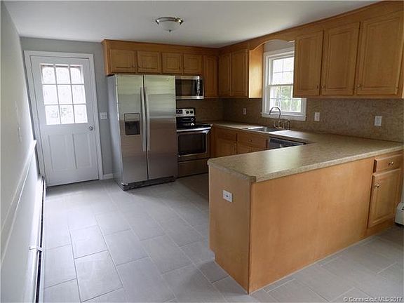 Side Entrance door to new E...