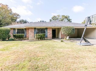 105 Raphael Dr, Lafayette, LA 70508