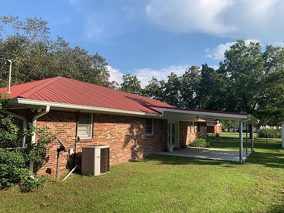 4th image of 996 Blackshear Hwy