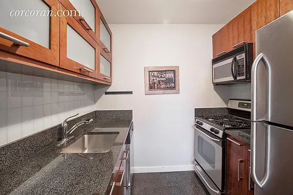 Sold by Corcoran | media 15