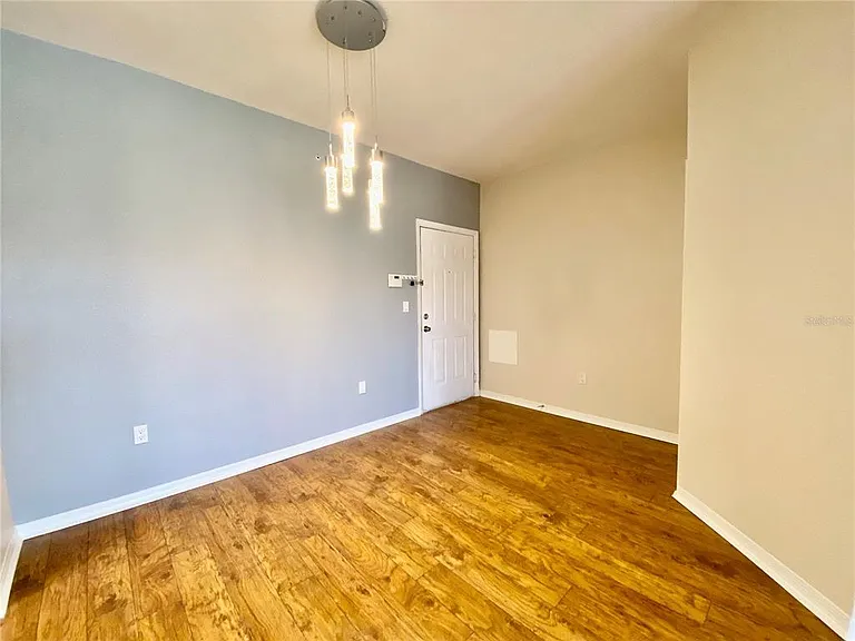 5467 Vineland Rd #6301 — Photo 21