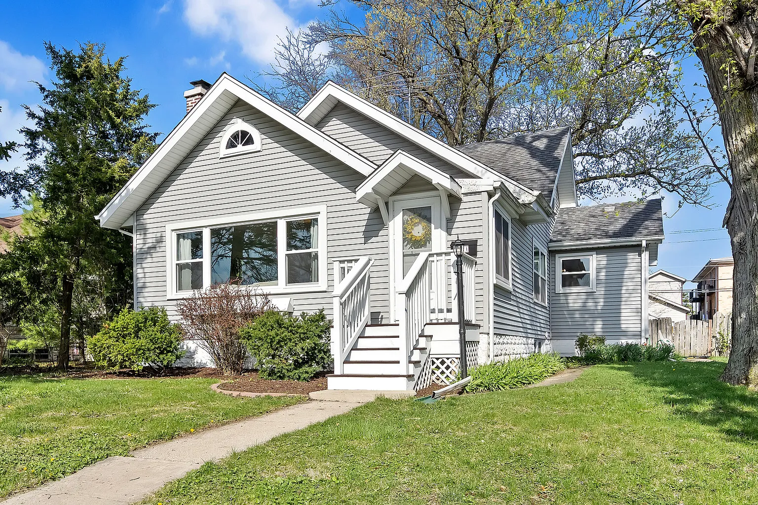321 S Lincoln St photo 1
