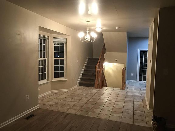 5th image of 18202 Roy Croft Dr