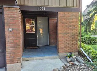 9803 E 24th St SW #1501, Calgary, AB T2V1S5