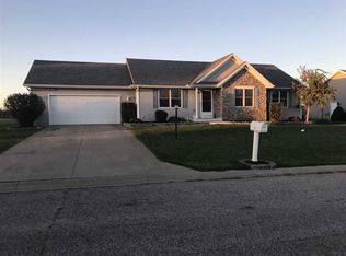 11807 Sandbrooke Dr, Millersburg, IN 46543