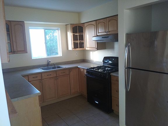 5th image of 644 Beach 64 St