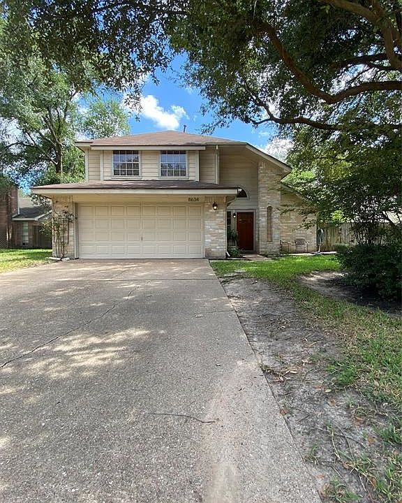 1st image of 8634 Pine Falls Dr