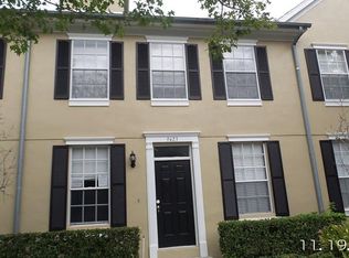 9423 W Park Village Dr, Tampa, FL 33626