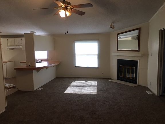 5th image of 11609 White Leaf Ct W