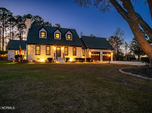 5013 Lakeshore Drive, New Bern, NC 28562