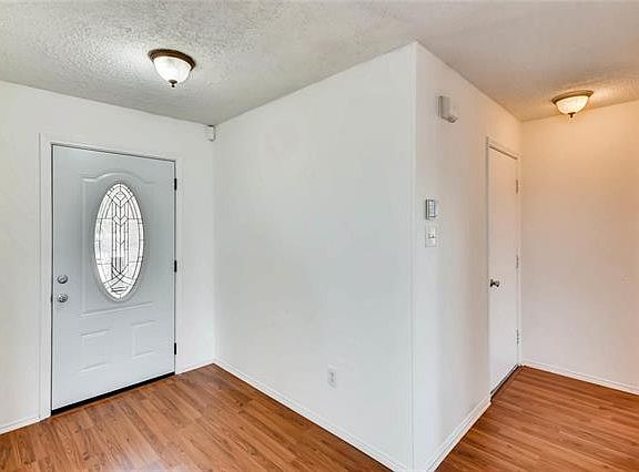 4th image of 14827 Canyonridge Dr