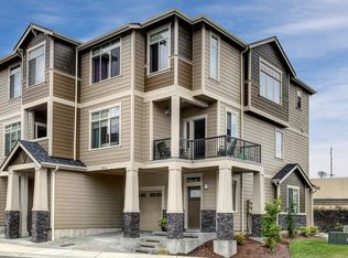 3914 NE 3rd Pl, Renton, WA 98056