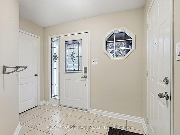 5th image of 245 Willowbrook Dr