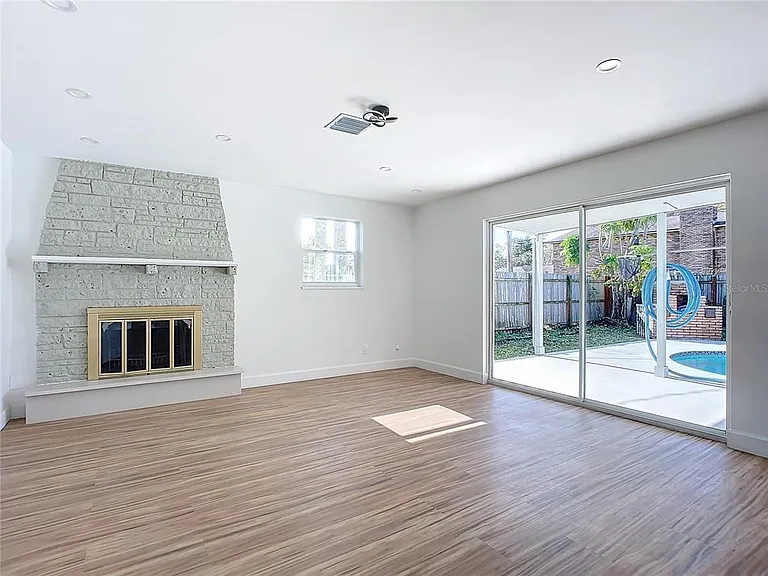 1428 Margina Ave — Photo 8