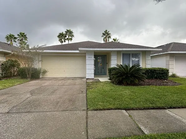 2915 Sunset Lakes Blvd, Kissimmee, FL 34747
