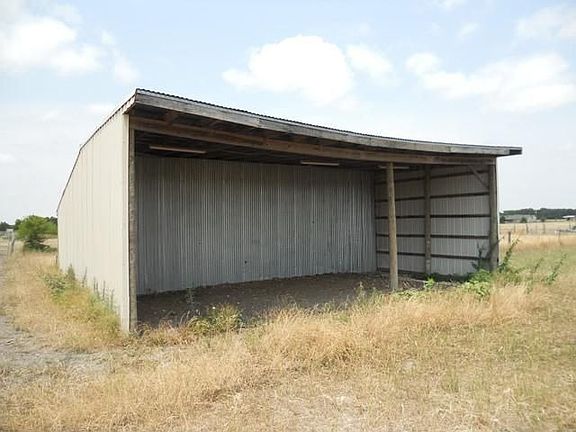 5th image of 4684 County Road 2714