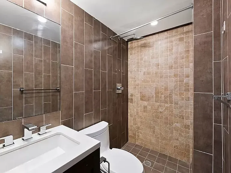 184 Lexington Ave #7B — Photo 12