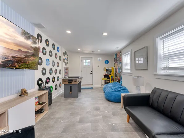 1100 West Avenue #C, Ocean City, NJ 08226