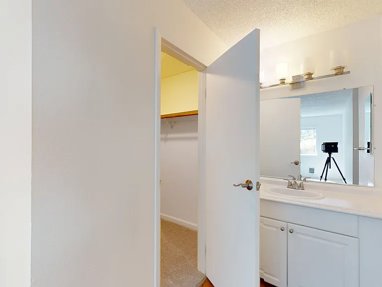 475 Ignacio Blvd #358 — Photo 21