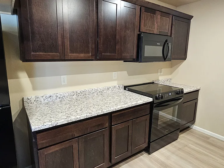 443 Neel St #101 — Photo 9