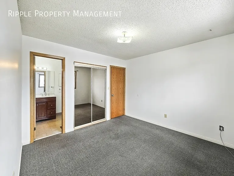 1515 36th St SE #A — Photo 15
