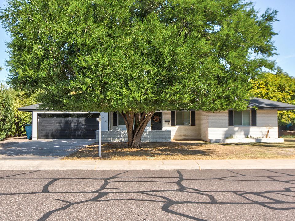 1st image of 3810 E Desert Cove Ave