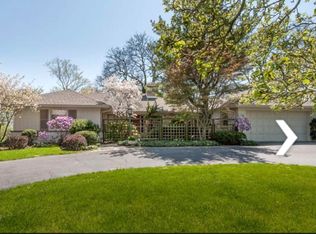 1258 Pine St, Winnetka, IL 60093