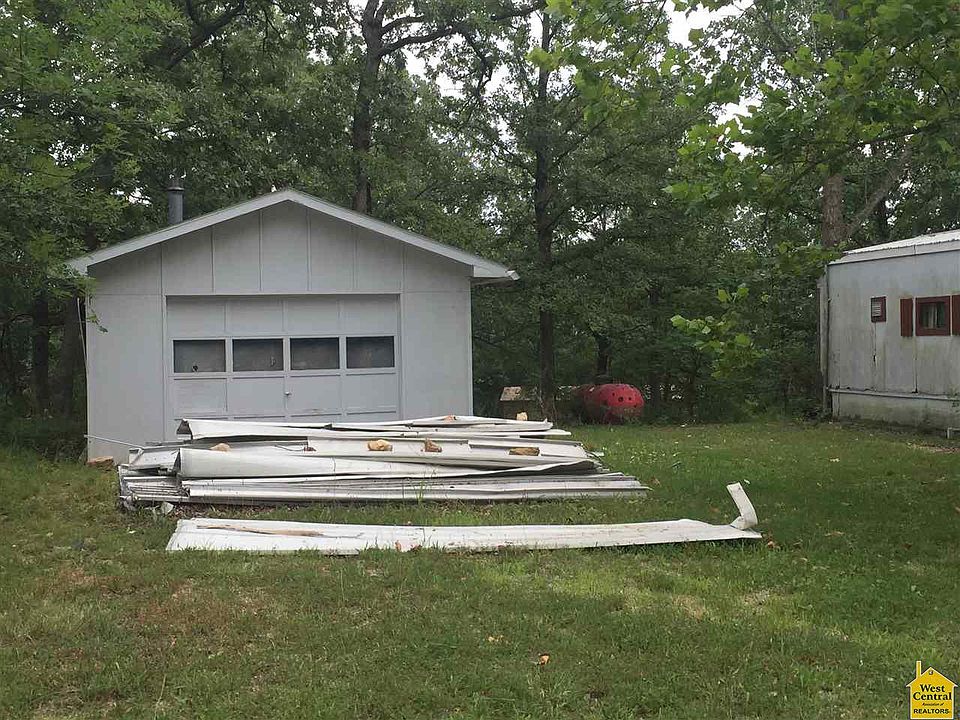 2nd image of 10580 Durk Rd