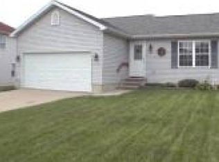 104 Elizabeth Way, Potterville, MI 48876