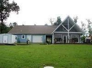 1240 Sandy Creek Dr, Hemphill, TX 75948