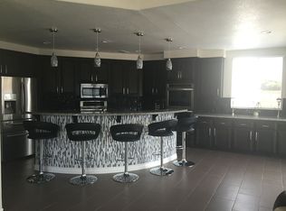 14200 Sugar Loaf Ct, Canyon Country, CA 91387