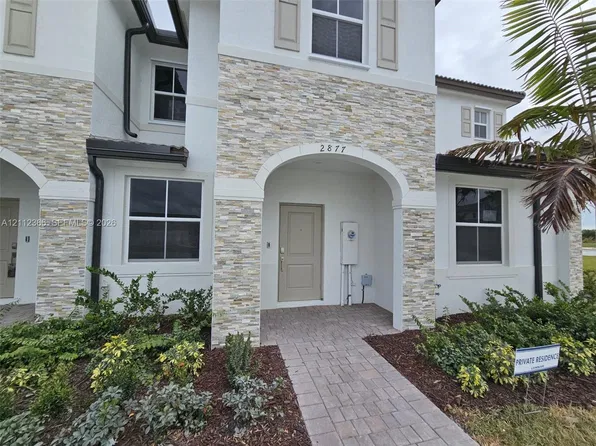 2877 SE 26th Pl #2877, Homestead, FL 33035